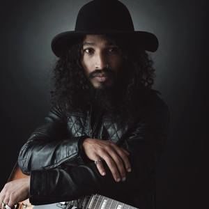 Meet your Posher, Cleo